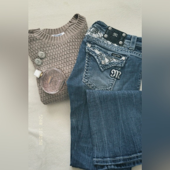 MISS ME BOOTCUT - Picture 3 of 3